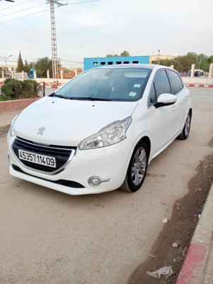 voitures-peugeot-208-2014-allure-blida-algerie