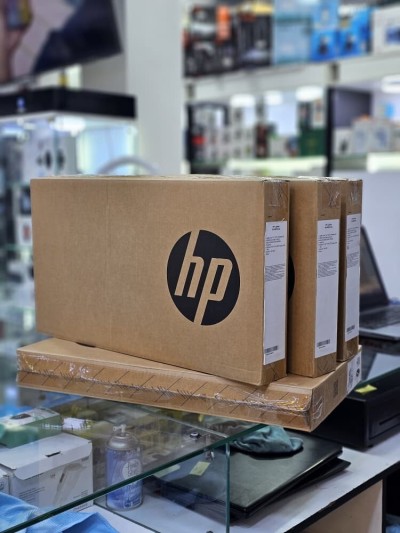 HP LAPTOP 15