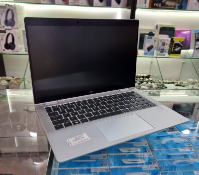 HP Elitebook 1030G4/i5-8eme/256/Tactile360