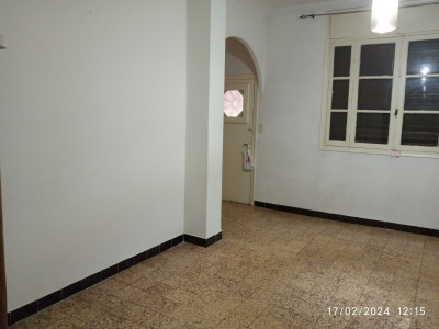 niveau-de-villa-location-f3-alger-kouba-algerie