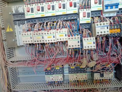 إصلاح-أجهزة-إلكترونية-reparation-des-armoires-electriques-أم-البواقي-الجزائر