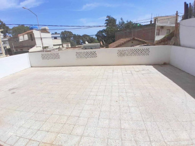 niveau-de-villa-vente-f4-alger-bouzareah-algerie