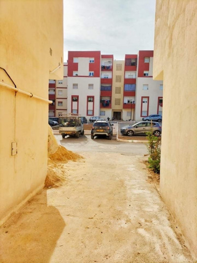 appartement-vente-f3-tipaza-nador-algerie