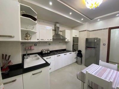 كراء شقة 3 غرف الجزائر العاشور