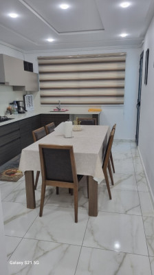 appartement-location-f4-oran-algerie