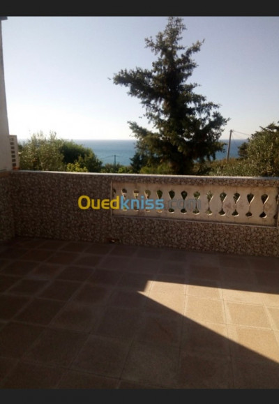 niveau-de-villa-location-vacances-f2-tizi-ouzou-azeffoun-algerie