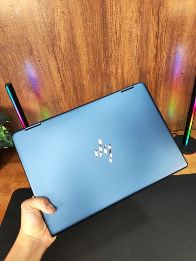 Laptop HP SPECTRE X360 2-in-1 16" ( i7-1360P / 16 GB RAM / 1TB SSD )