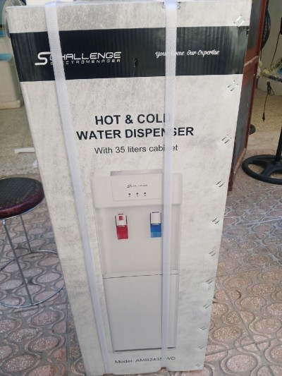 Distributeur d'eau fraîche SCHALLANGE avec bouteille 