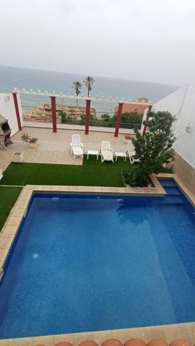 كراء للعطل فيلا وهران عين الترك