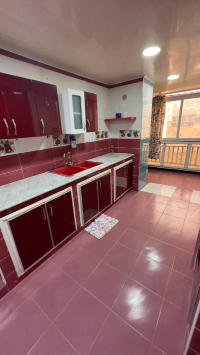 بيع شقة 3 غرف وهران بئر الجير