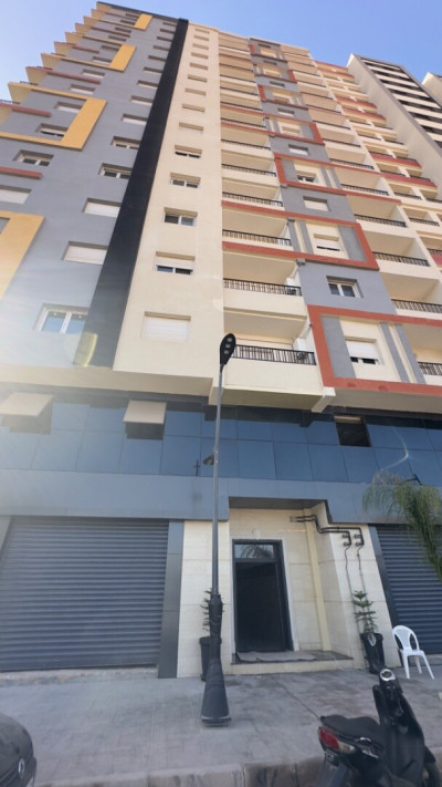 appartement-vente-f4-oran-bir-el-djir-algerie