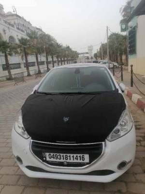 citadine-peugeot-208-2014-allure-alger-centre-algerie