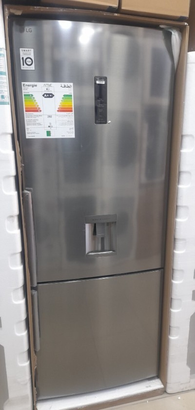 Promotion réfrigérateur combiné LG avec distributeur d'eau 560l inox no frost 