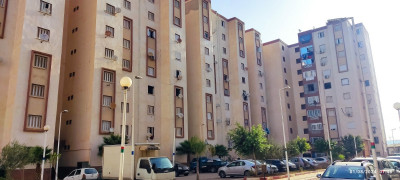 appartement-vente-f3-alger-ain-benian-algerie