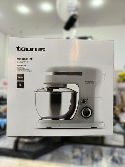 TAURUS Pétrin Mixing Chef compact 1000w 4L 1Kg