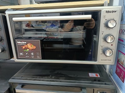 MAXTOR Four électrique élégance 46L ventilé 1600W Gris