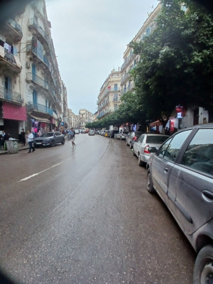 appartement-vente-f3-alger-bab-el-oued-algerie