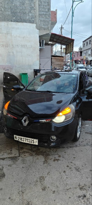 voitures-renault-clio-4-2013-constantine-algerie