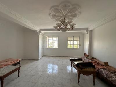 بيع شقة 5 غرف تلمسان تلمسان