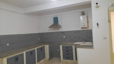Location Appartement F3 Alger Saoula