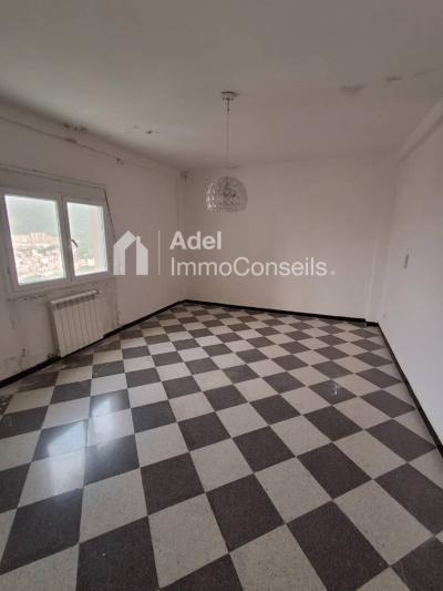 Sell Apartment F5 Annaba Annaba