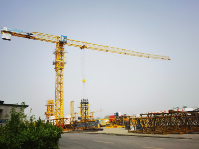 مواد-البناء-grue-a-tour-12-tonnes-بئر-خادم-الجزائر