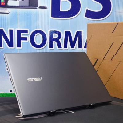 Asus v16 Intel core5 RAM 16GB 512SSD RTX 4050 6GB. Écran 16 144GHz jamais utilisé sous emballage