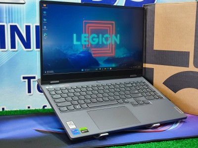 LENOVO LEGION Y7000 i9 14900HX 16GO RAM 1T SSD 15.6 FHD 240Hz RTX 5060 08GO JAMAIS UTILISÉ 