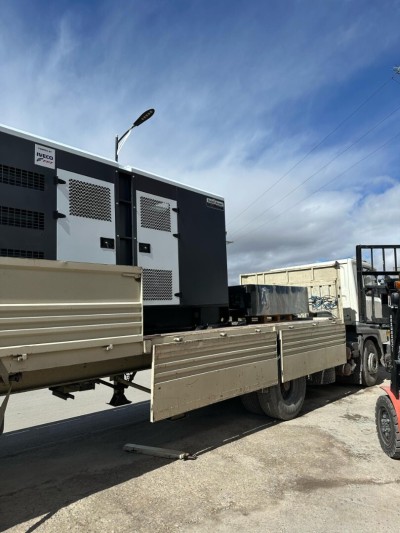 Groupe Electrogene 660KVA IVECOمولد كهربائي