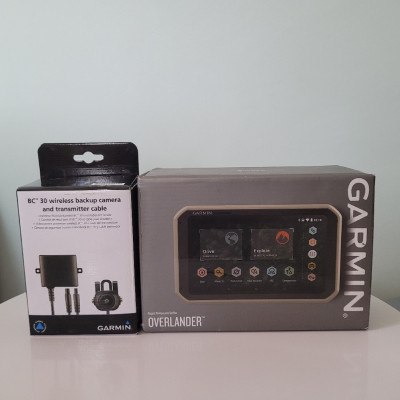 GARMIN OVERLANDER + Caméra de recul sans fils Garmin BC30 sous emballage jamais servi