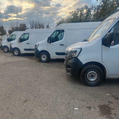 fourgon-renault-master-2-pano-et-3-2024-draria-alger-algerie