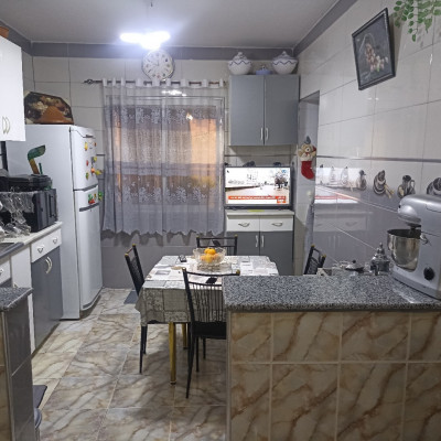 Sell Apartment F4 Algiers Sidi moussa