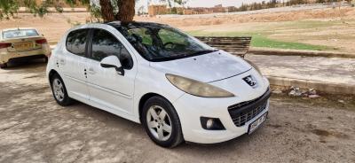 voitures-peugeot-207-2011-allure-kolea-tipaza-algerie