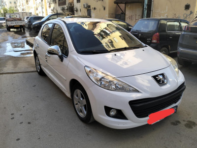 voitures-peugeot-207-2012-sportium-skikda-algerie