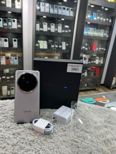 Vivo X200 Pro 16GB 1024GB BOITE