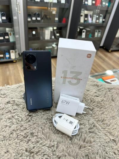 Xiaomi 13 lite Gloable 8GB 256GB 2SIM 10/10