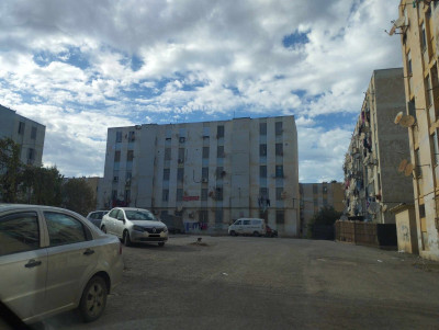 appartement-vente-f3-alger-gue-de-constantine-algerie