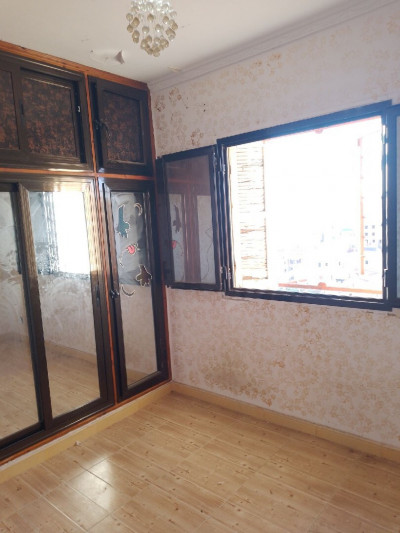 appartement-vente-f2-alger-said-hamdine-algerie