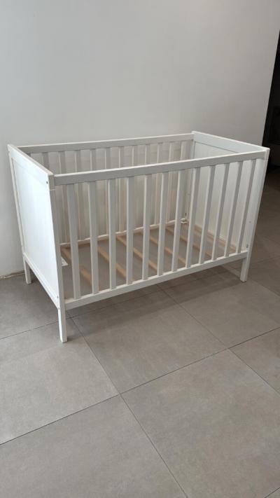 lit-bebe-evolutif-ikea-france-bordj-el-kiffan-alger-algerie