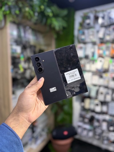 Samsung Z Fold 7 CE 12/512