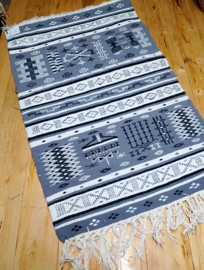 التعبئة-والتغليف-tapis-traditionnel-artisanal-elegance-authentique-de-ghardaia-92-x-58-cm-السحاولة-الجزائر