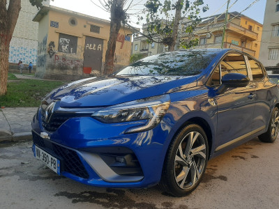 voitures-renault-clio5-2023-rs-ligne-skikda-algerie