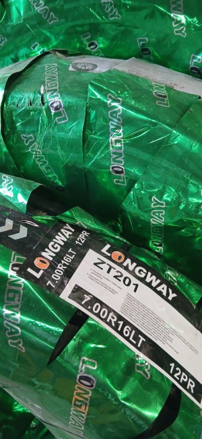 Pneu 700R16LT Longway