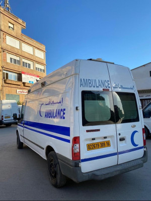 fourgon-ford-transit-ambulance-2009-bab-ezzouar-alger-algerie