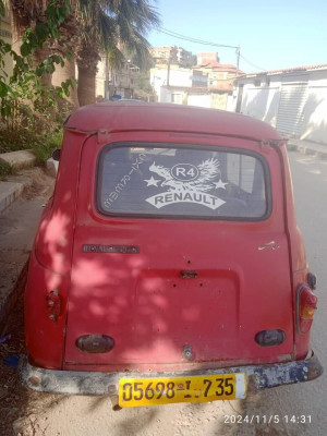 voitures-renault-4-1987-el-kharrouba-boumerdes-algerie