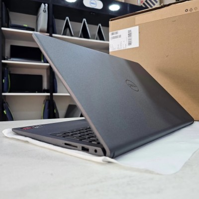 Dell 15 DC15255 Ryzen 5 7520U 8 Go DDR5 512 Go SSD 15.6" FHD (Neuf sous emballage)