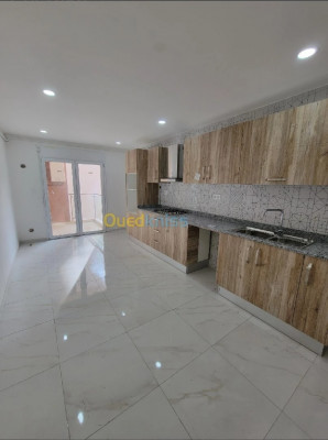 appartement-vente-f4-alger-cheraga-algerie