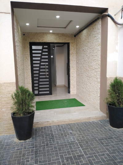 appartement-location-f4-alger-el-achour-algerie