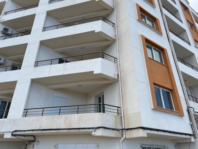 appartement-vente-f2-tizi-ouzou-azeffoun-algerie