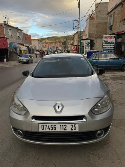 voitures-renault-fluence-2012-expression-constantine-algerie